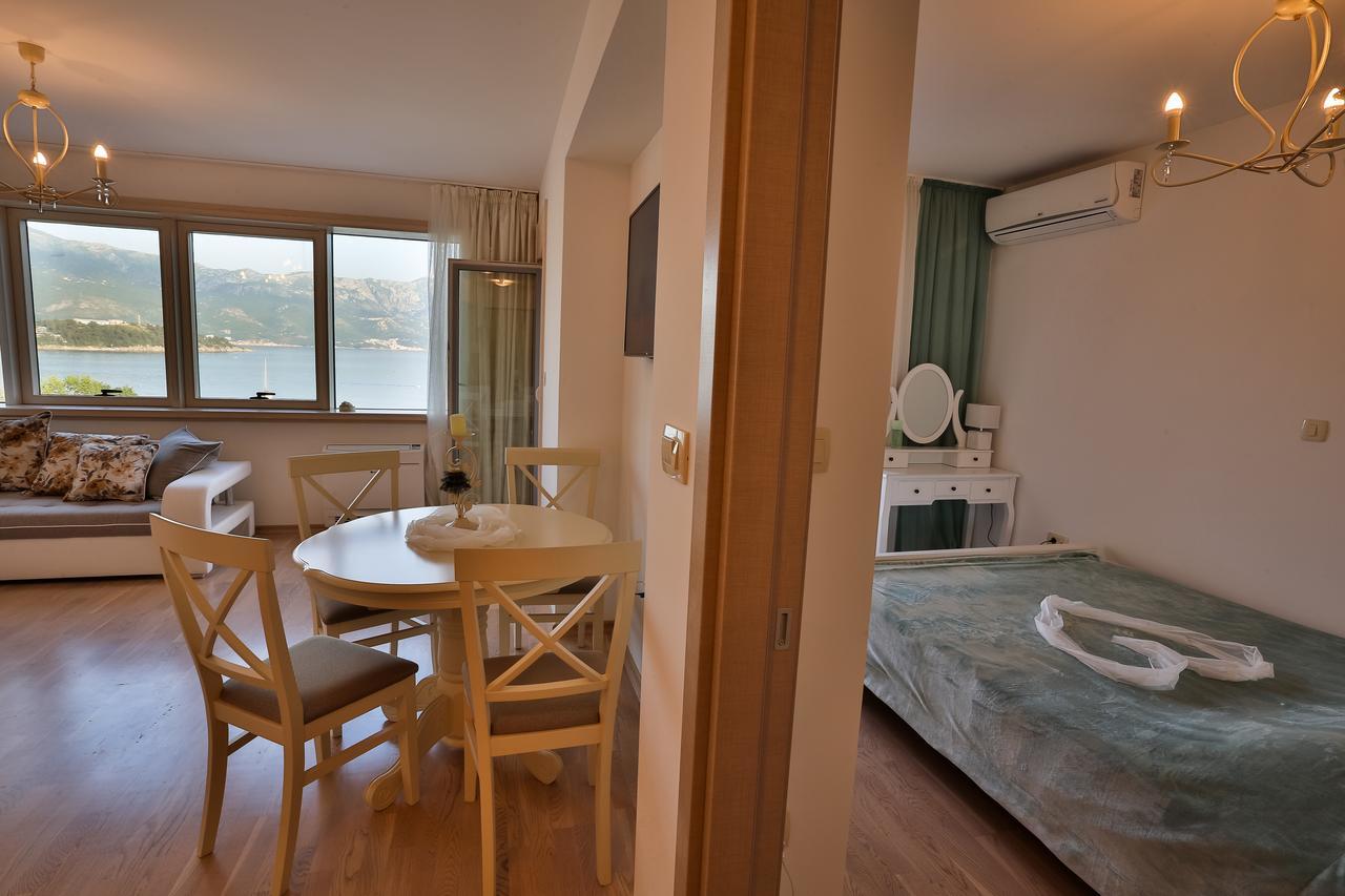 Miracle Appartement Budva Buitenkant foto